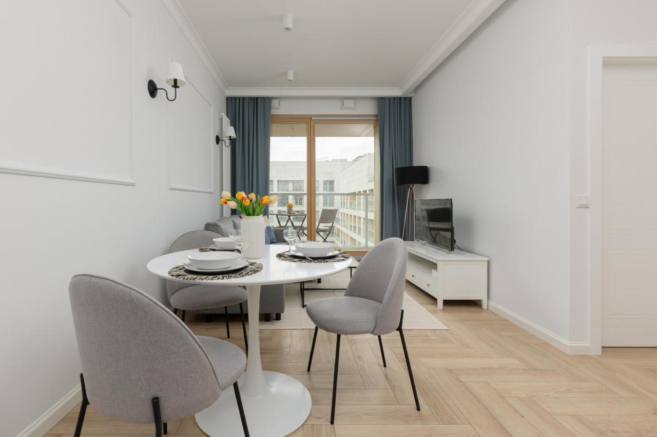 Stylish Apartment Kolejowa & Parking & Balcony By Noclegi Renters Warsaw Exterior photo